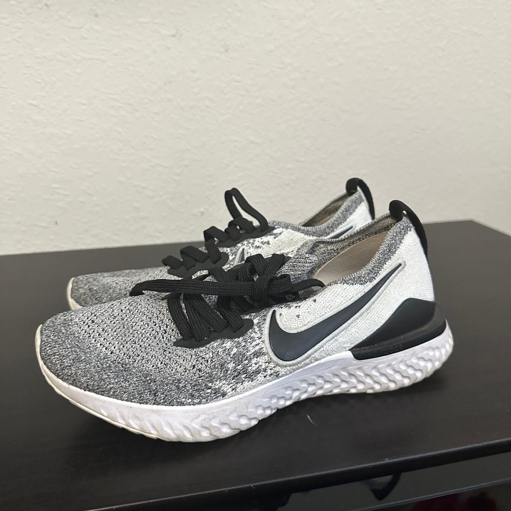 Nike Black and White Athletic Shoes